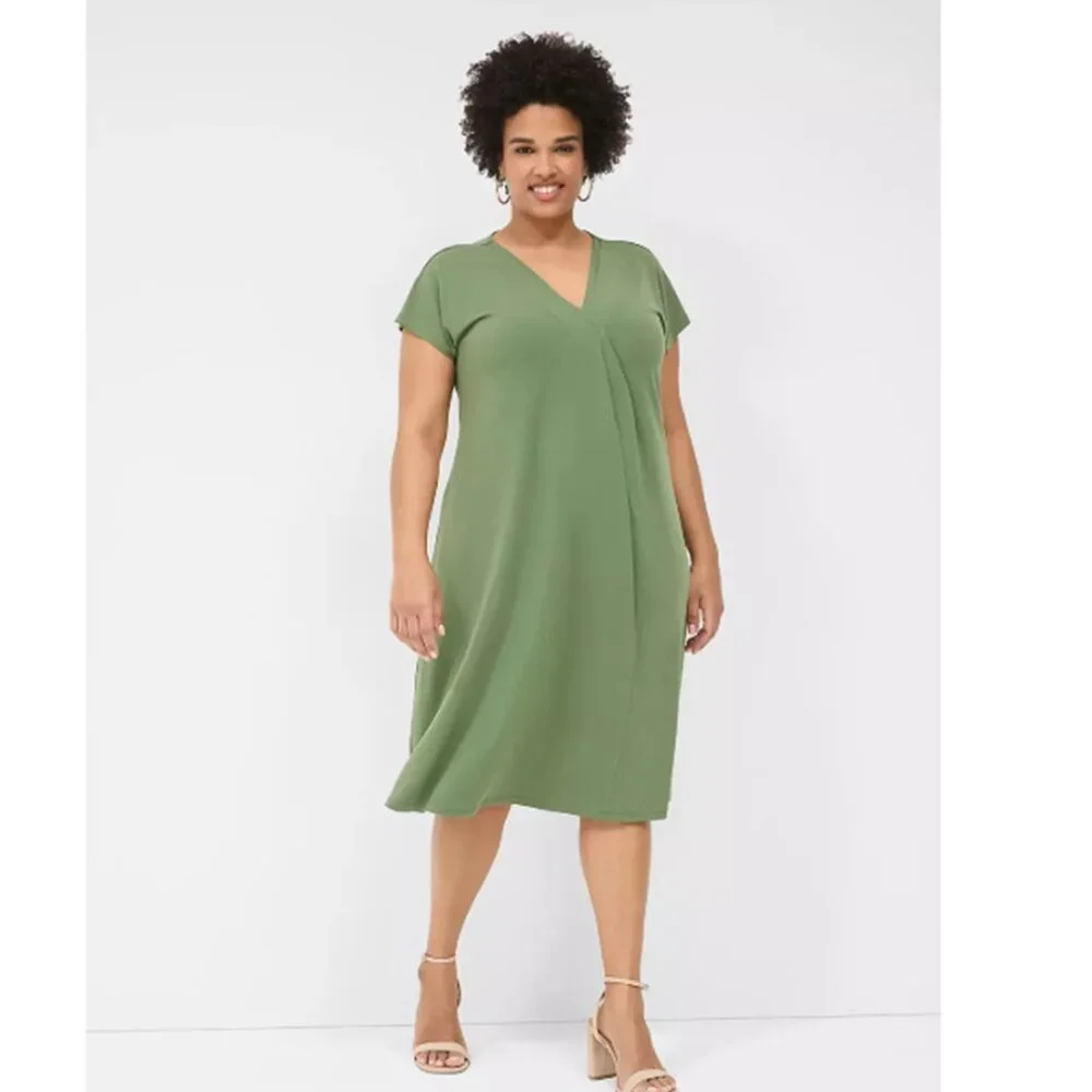 LANE BRYANT UEC Size 18/20 V-Neck Pleat-Front Jersey Midi Dress Green - Picture 1 of 13